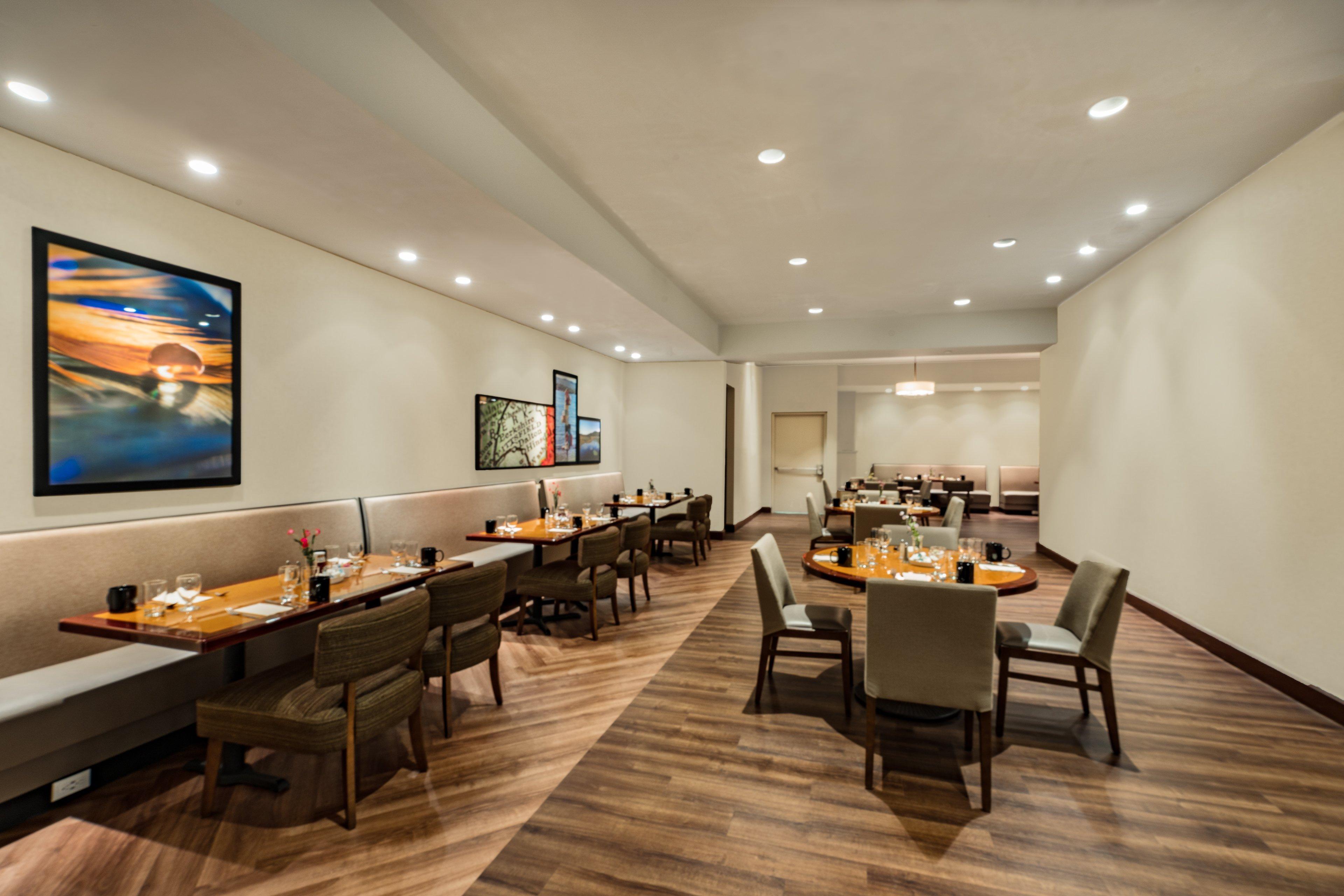 Holiday Inn & Suites Pittsfield-Berkshires By Ihg Экстерьер фото
