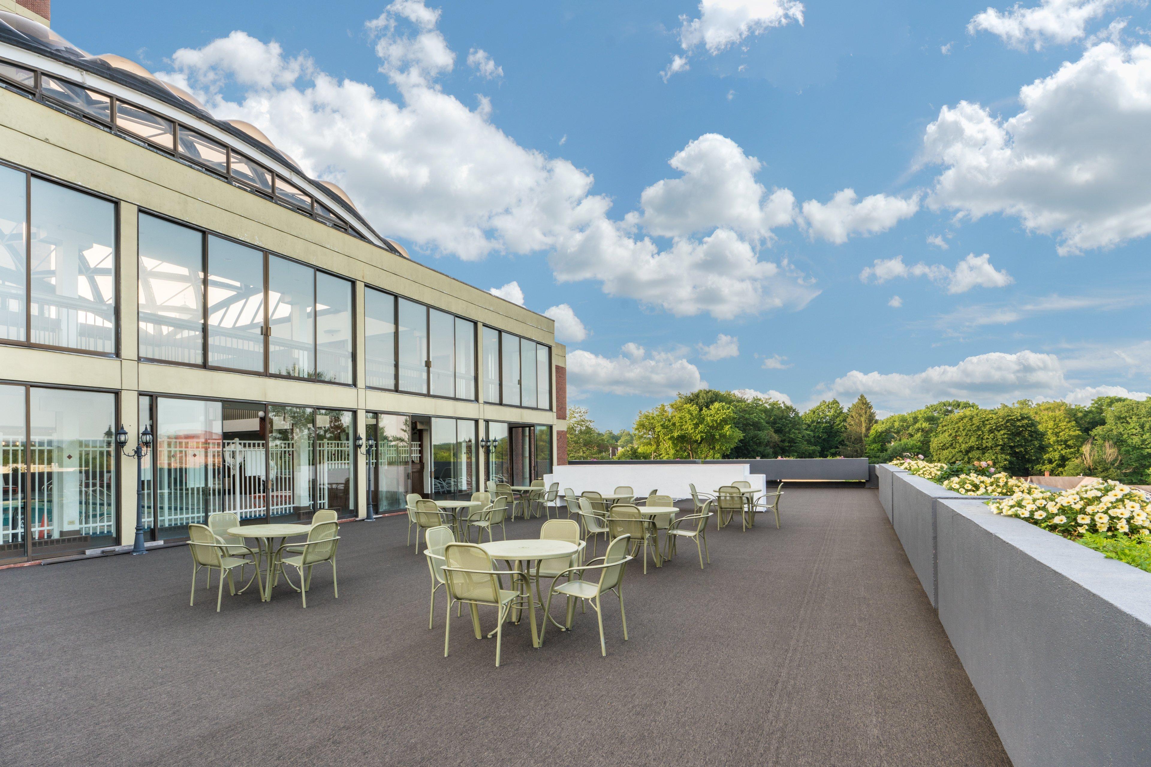 Holiday Inn & Suites Pittsfield-Berkshires By Ihg Экстерьер фото