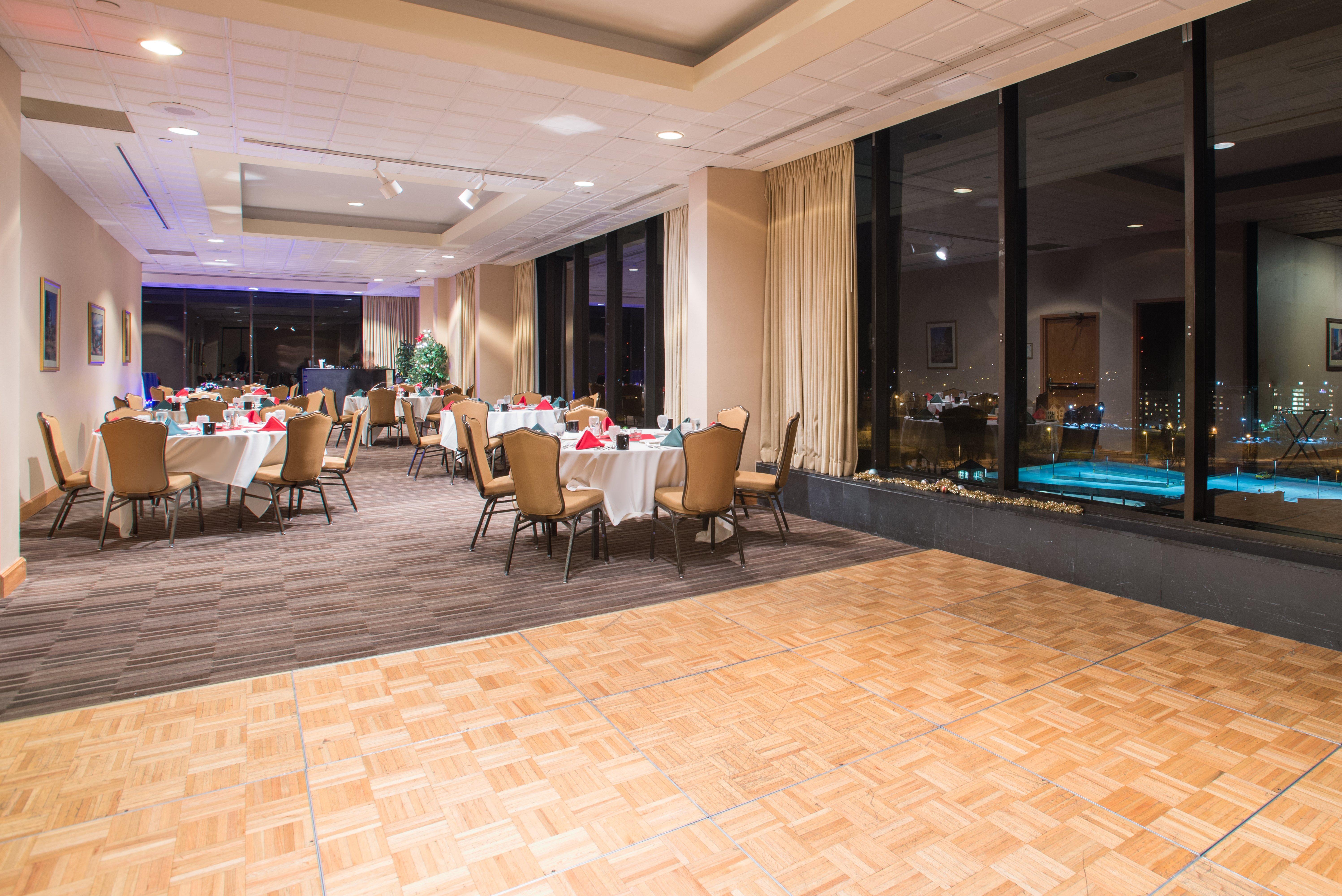 Holiday Inn & Suites Pittsfield-Berkshires By Ihg Экстерьер фото